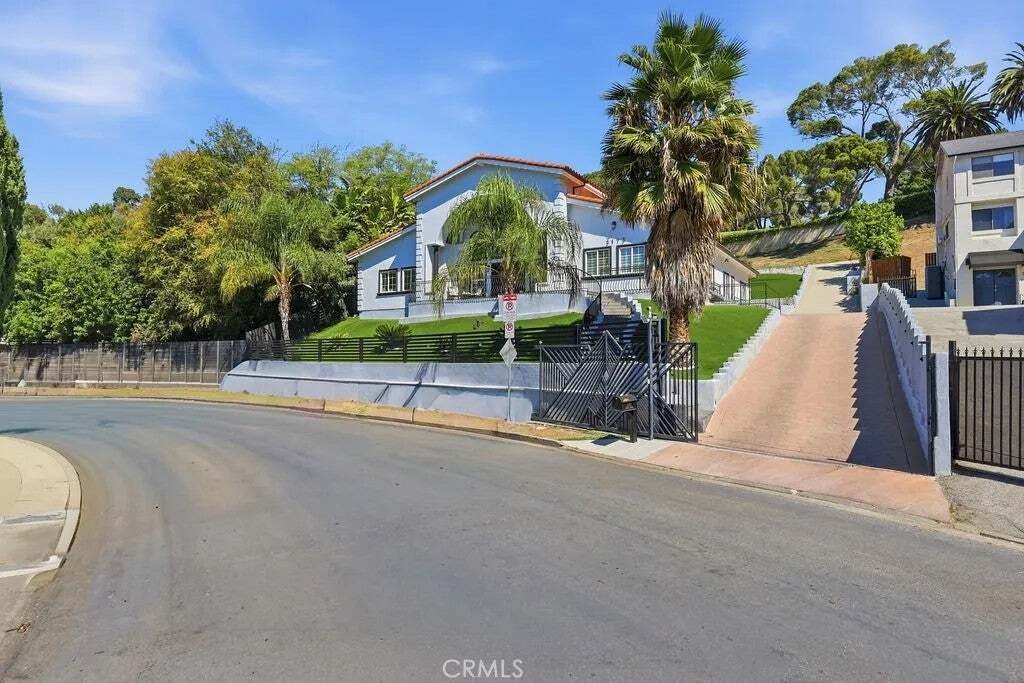 House in Los Angeles, California, United States 2 - 19090188
