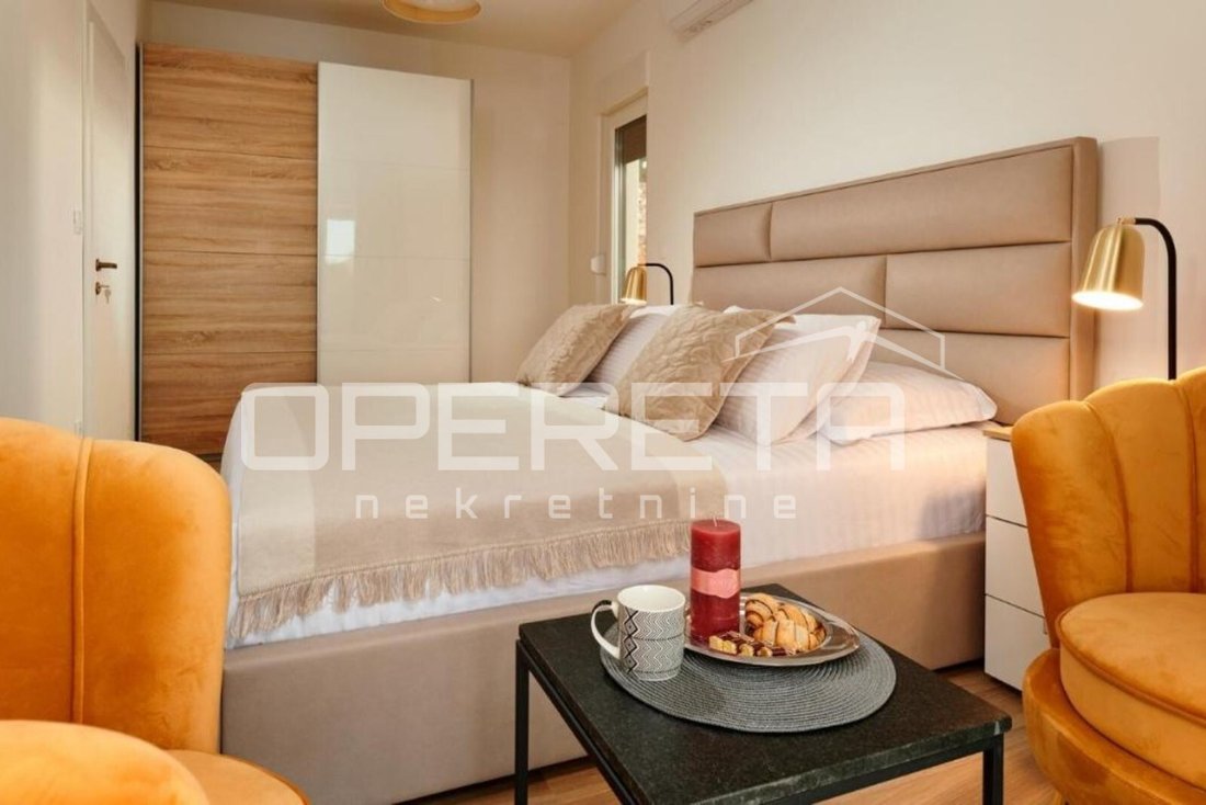 Villa à Dugi Rat, Split-Dalmatie, Croatie 5 - 19090565