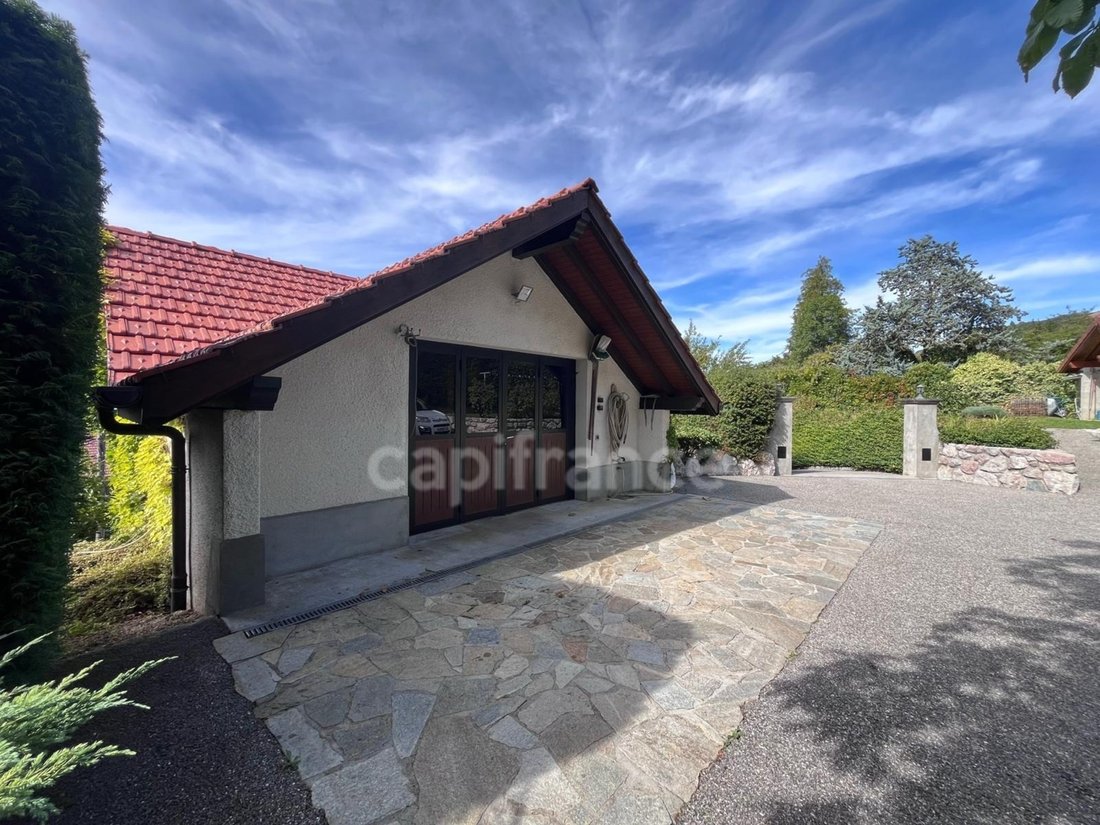 House in Saint-Cergues, Auvergne-Rhône-Alpes, France 5 - 19088223