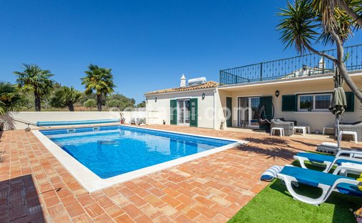 Casa a Alte, Algarve, Portogallo 1