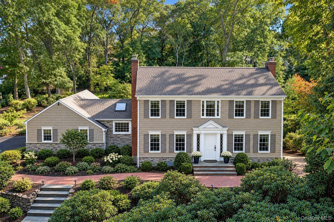 House in Setauket- East Setauket, New York, United States 1 - 19090113