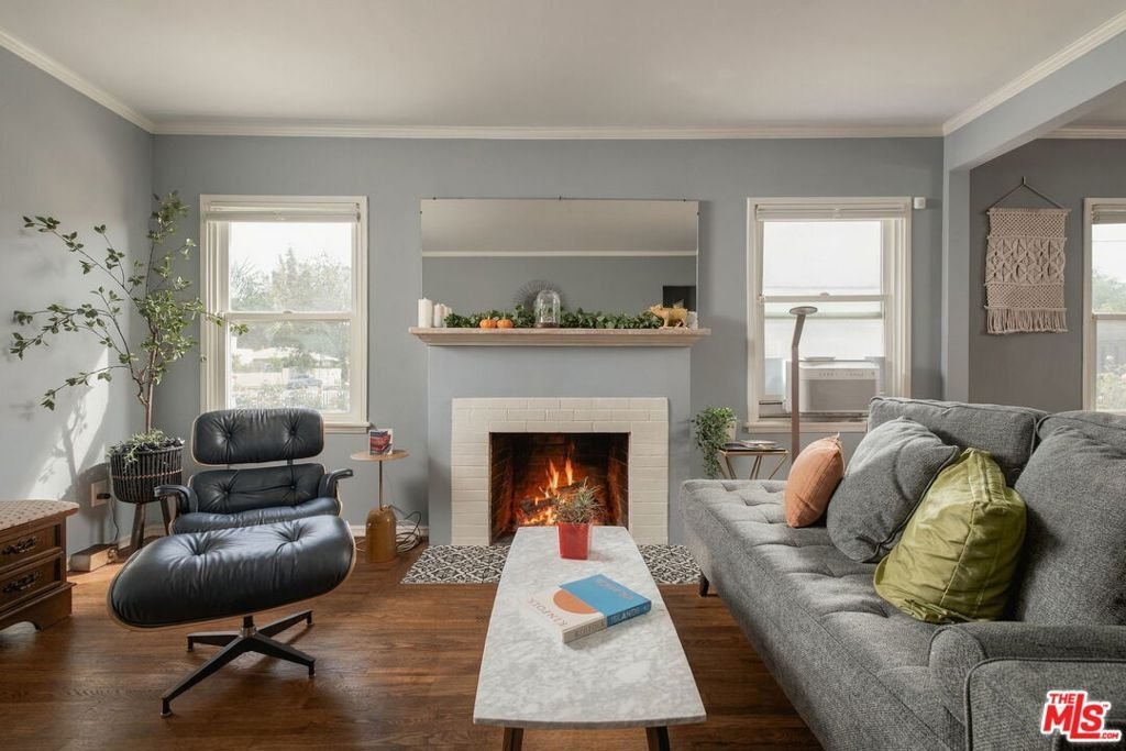 House in Los Angeles, California, United States 5 - 19090021