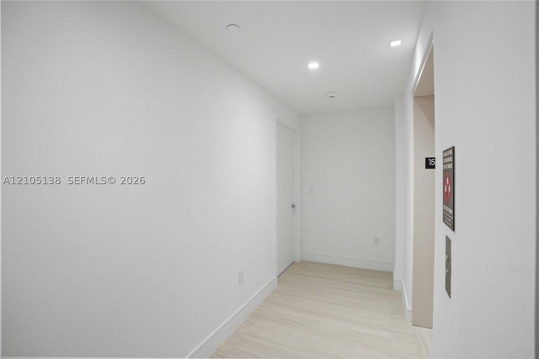 Condo in North Miami Beach, Florida, United States 3 - 19089708