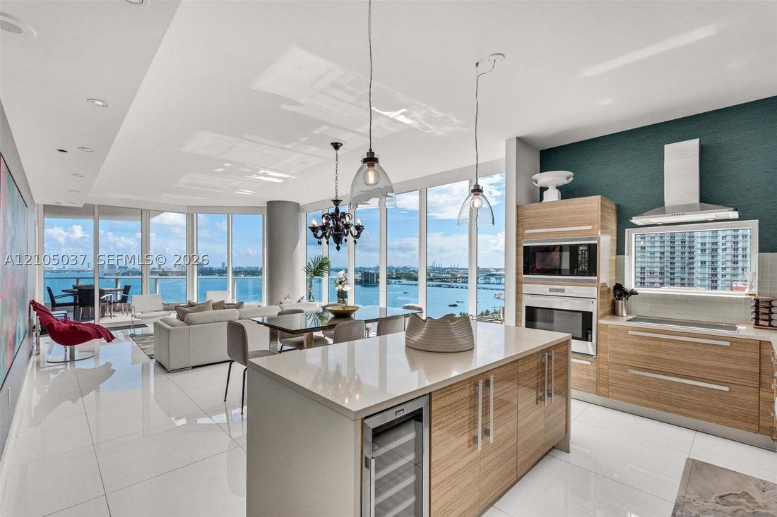 Condo in Miami, Florida, United States 5 - 19089731