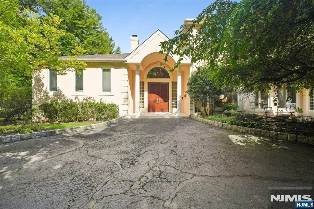 House in Allendale, New Jersey, United States 4 - 19087353