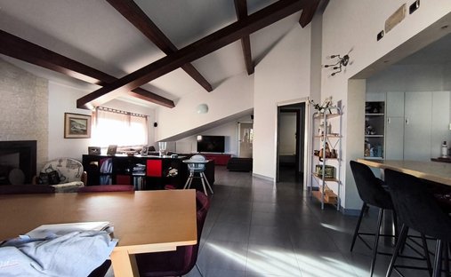 Casa di campagna a Carrara, Toscana, Italia 1
