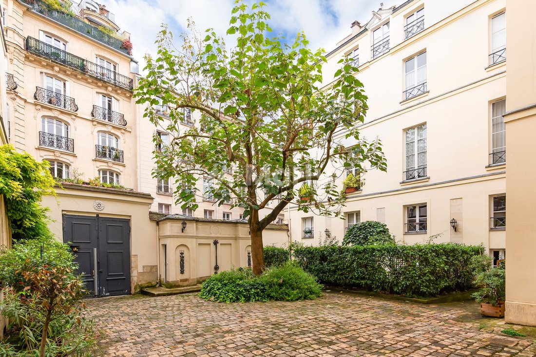 Apartment in Saint Gervais, Paris 4e Arrondissement, Paris 1 - 19091708