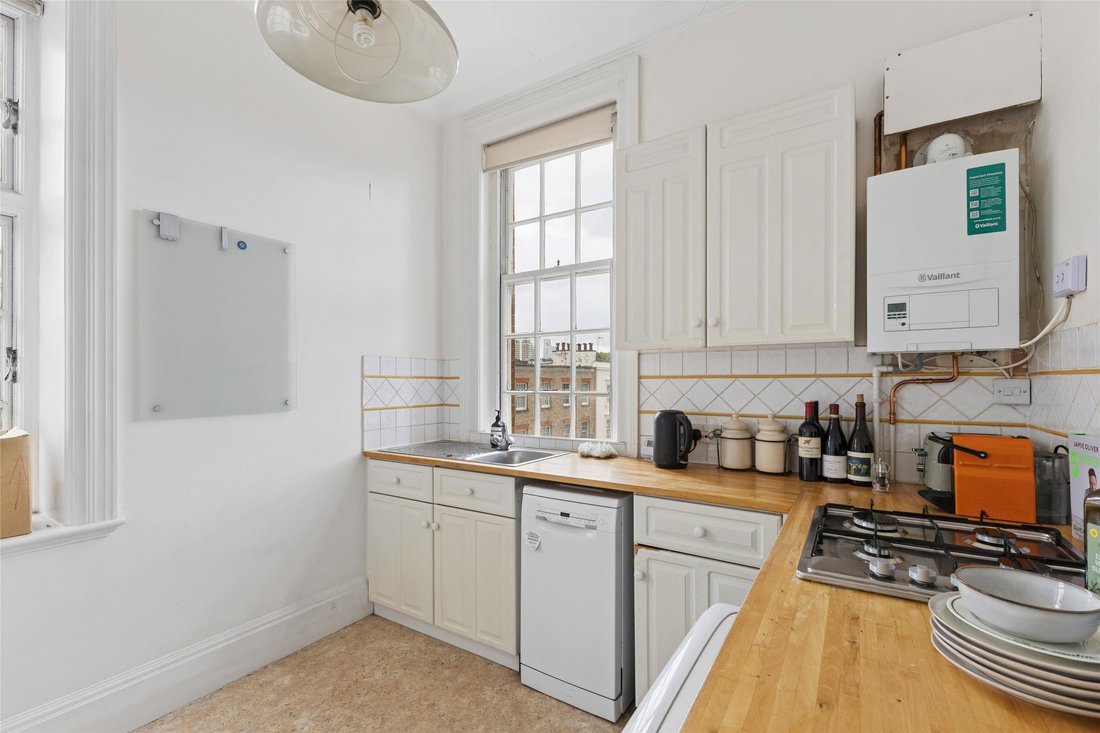 Townhouse in Brompton, Kensington And Chelsea, England 2 - 19092069