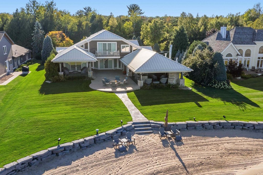 Maison à Charlevoix, Michigan, États-Unis 2 - 19089578