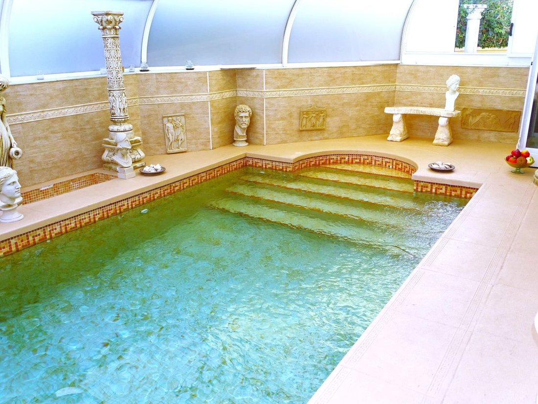 Chalet a Espartinas, Andalusia, Spagna 1 - 19086876