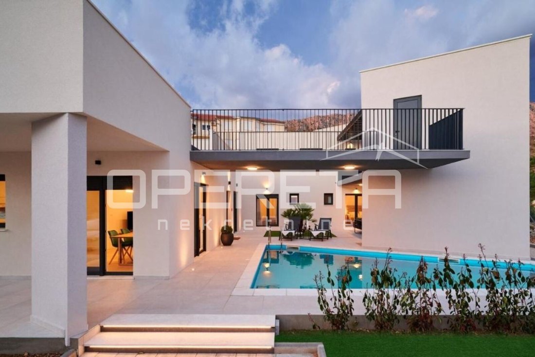 Villa à Dugi Rat, Split-Dalmatie, Croatie 4 - 19090565