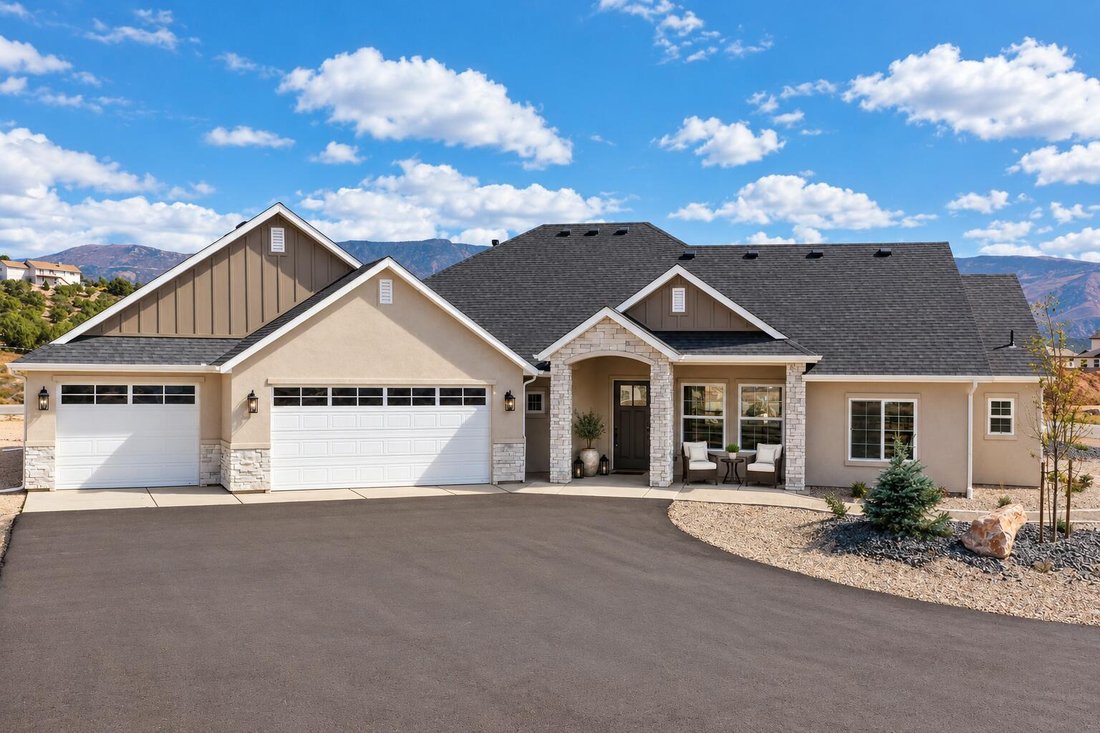 House in Cedar City, Utah, United States 1 - 19089075