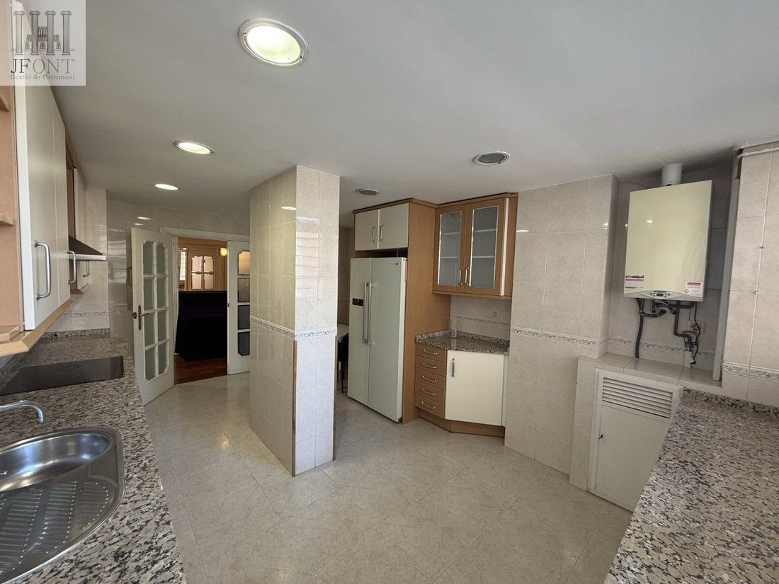 Apartamento en Eixample, Barcelona, España 5 - 19086911