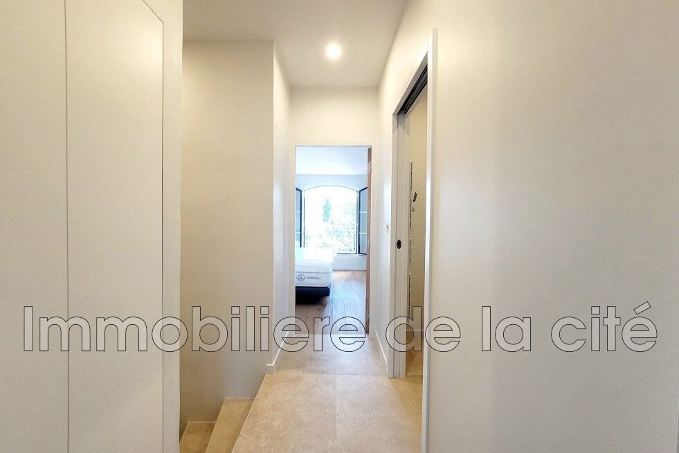 Villa en Grimaud, Provenza-Alpes-Costa Azul, Francia 5 - 19092471