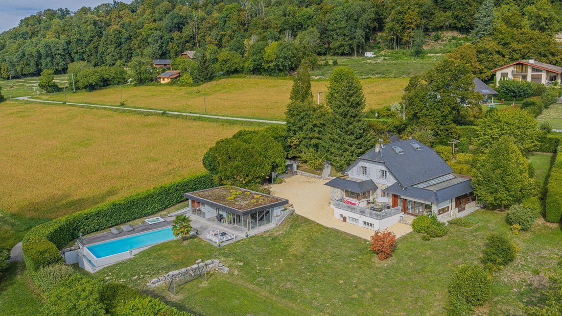 Haus in Pugny-Chatenod, Auvergne-Rhone-Alpen, Frankreich 1 - 19079309