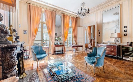 Apartment in Île Saint Louis, Paris 4e Arrondissement, Paris 1