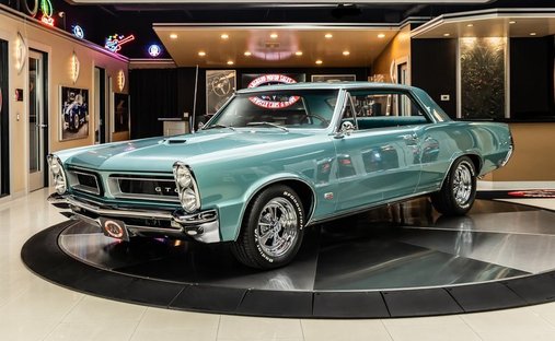 Frame Off Rotisserie Restored! 421ci V8 Tri-Power Automatic 4W Disc PS PB in Plymouth, United States 1