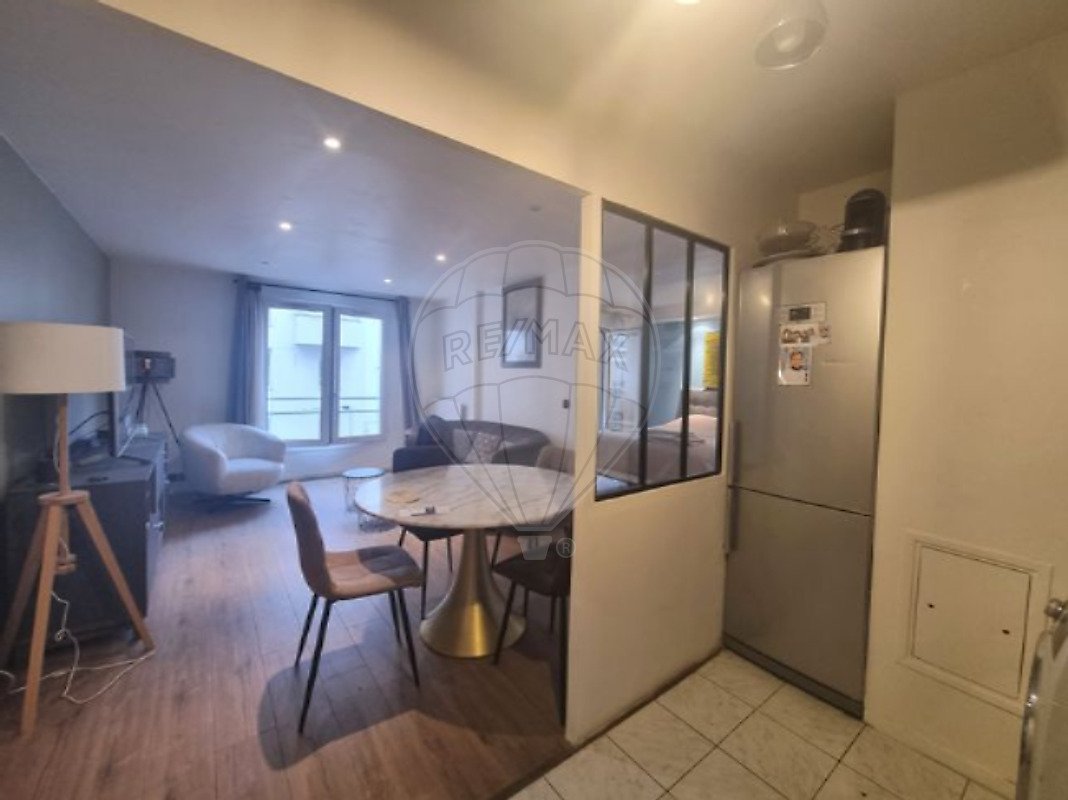 Apartment in Henri Barbusse, Levallois-Perret, France 3 - 19092626
