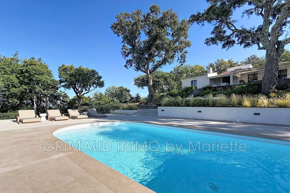 Villa en La Garde-Freinet, Provenza-Alpes-Costa Azul, Francia 2 - 19092459