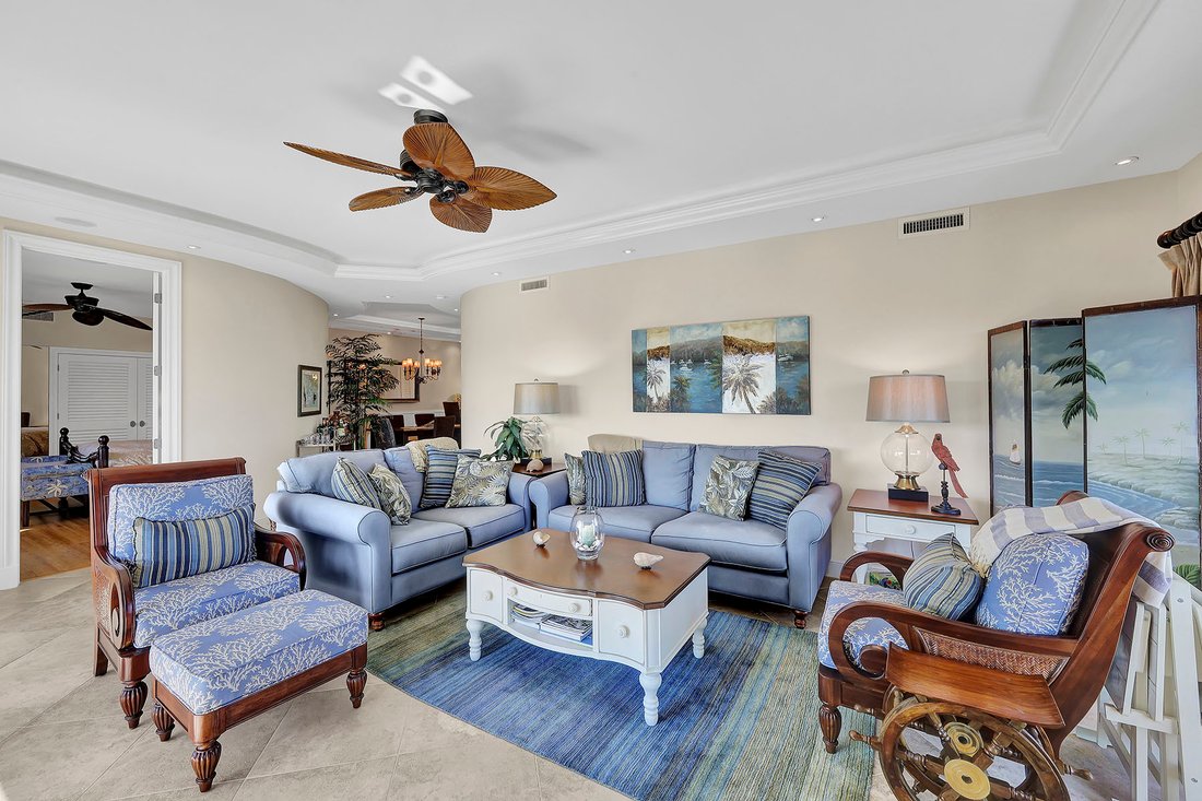 Condo in Marco Island, Florida, United States 5 - 19092289