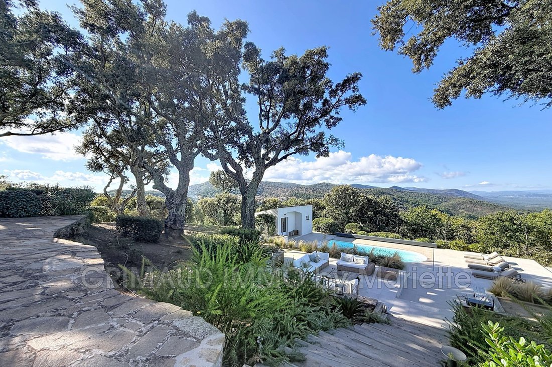 Villa en La Garde-Freinet, Provenza-Alpes-Costa Azul, Francia 5 - 19092459