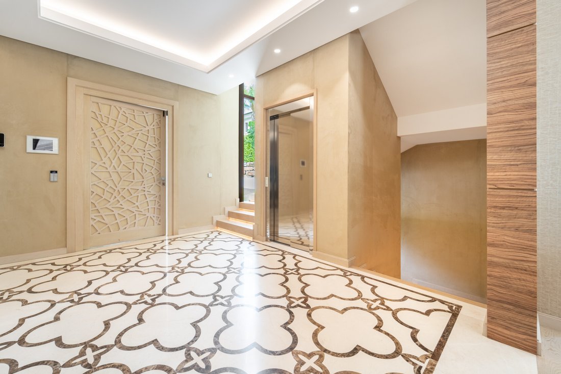 Villa en Nueva Andalucía, Marbella, España 3 - 19092286