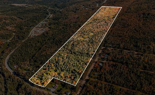 Land in Saint Come, Quebec, Canada 1