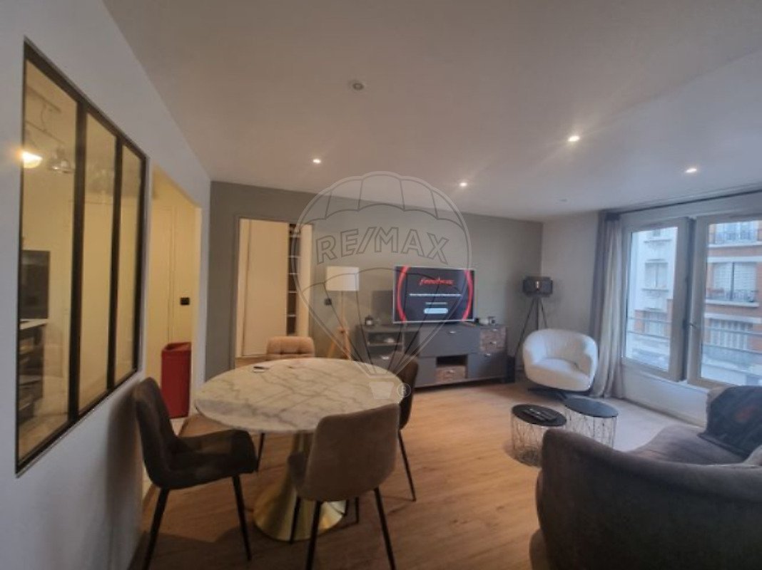 Apartment in Henri Barbusse, Levallois-Perret, France 1 - 19092626