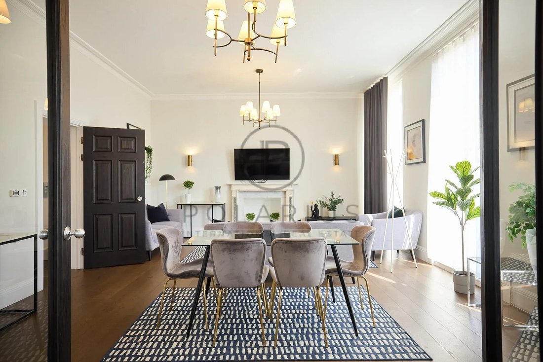Apartment in WC2, Westminster, England 2 - 19092556