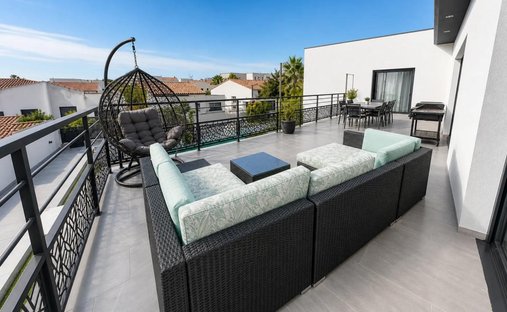Maison à Périphérie, Sérignan, France 1