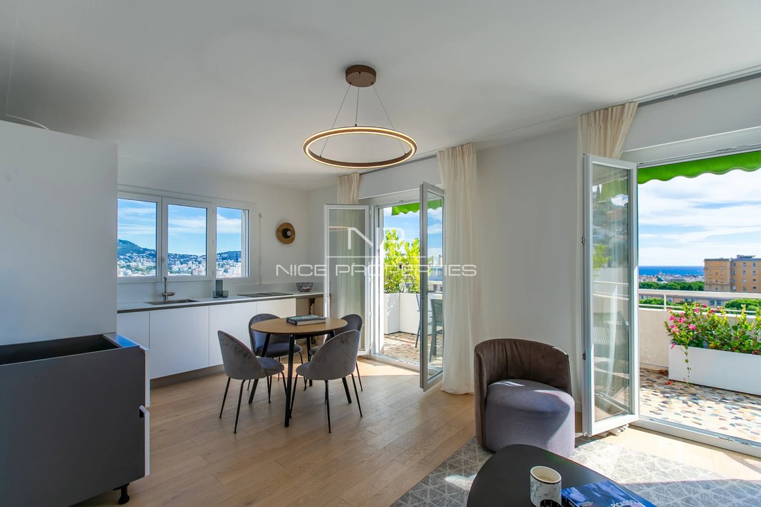 Wohnung in Nizza, Provence-Alpes-Côte d'Azur, Frankreich 1 - 19092383