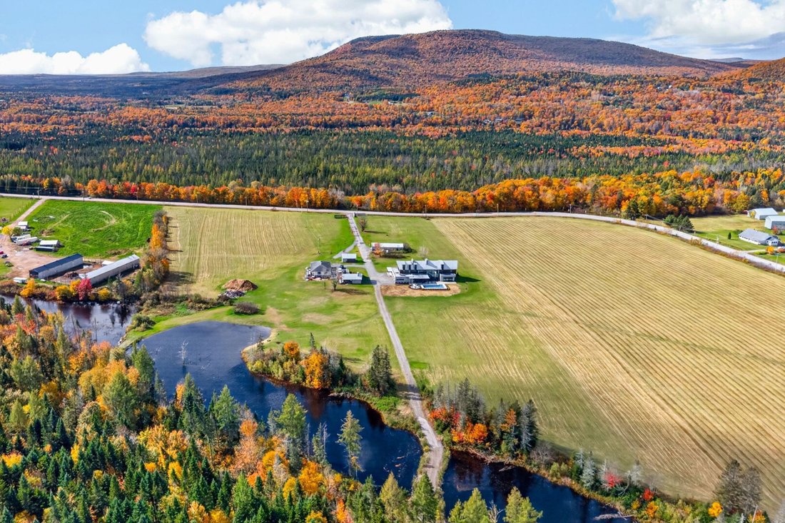 Casa en Saint-Gabriel-de-Valcartier, Quebec, Canadá 3 - 17488207