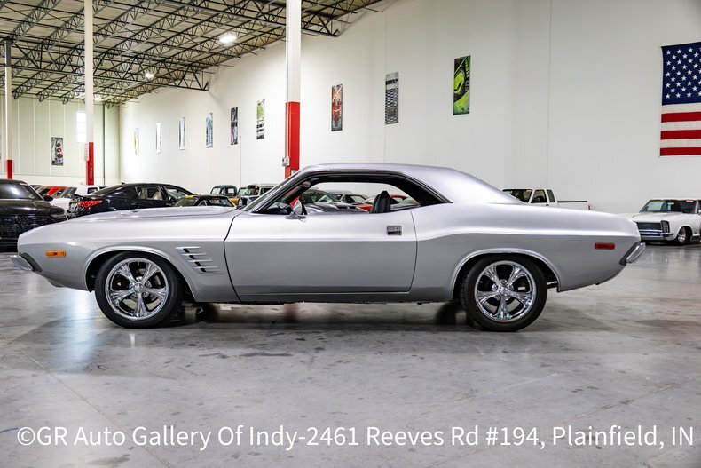Coupe in Plainfield, United States 3 - 19092566