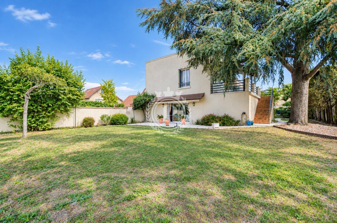 Maison à Taverny, Île-de-France, France 2 - 19092523