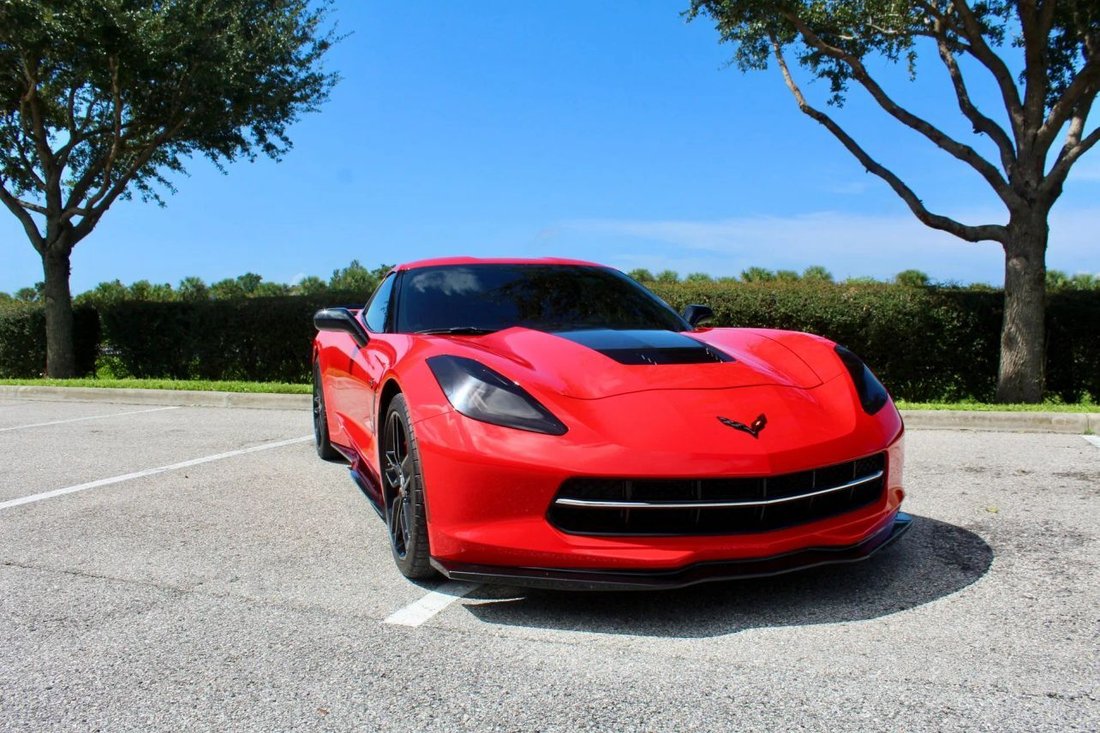 Coupe in Sarasota, FL, United States 4 - 19093212