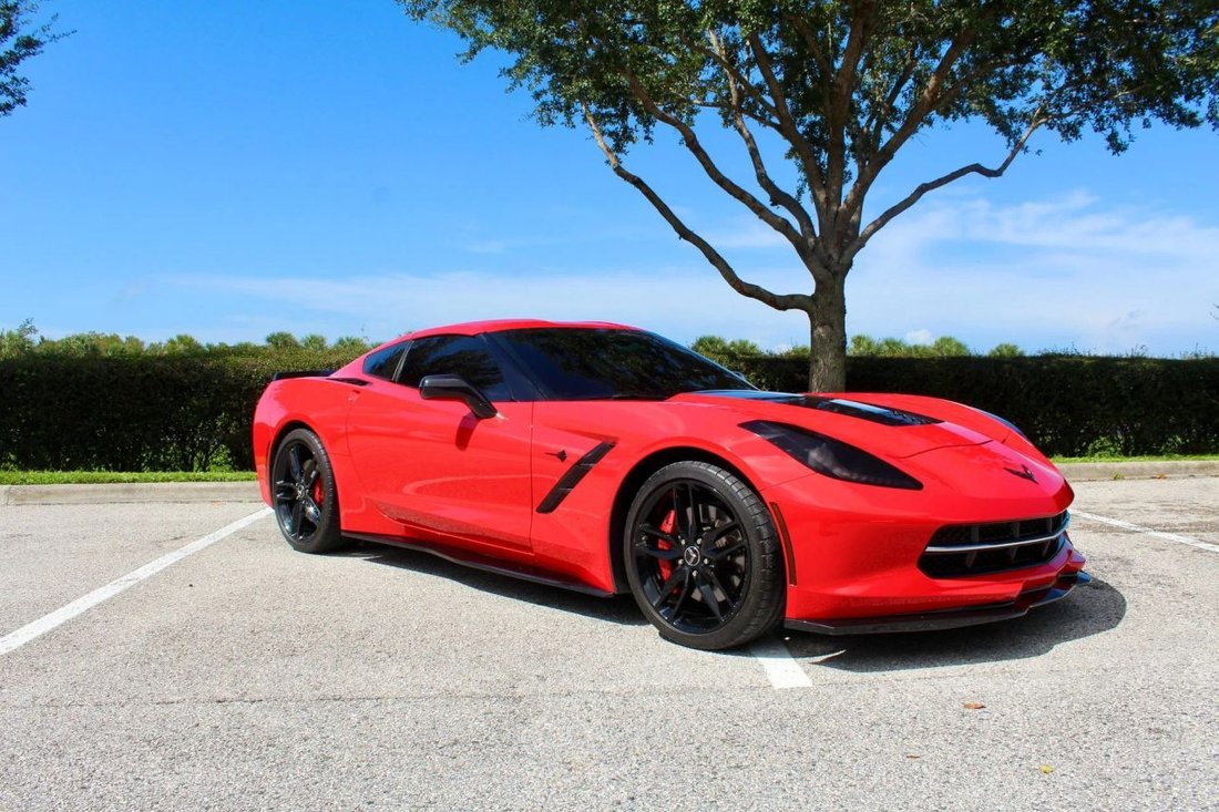 Coupe in Sarasota, FL, United States 3 - 19093212