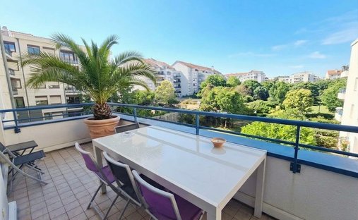 Apartment in Les Poulettes, Villeurbanne, France 1