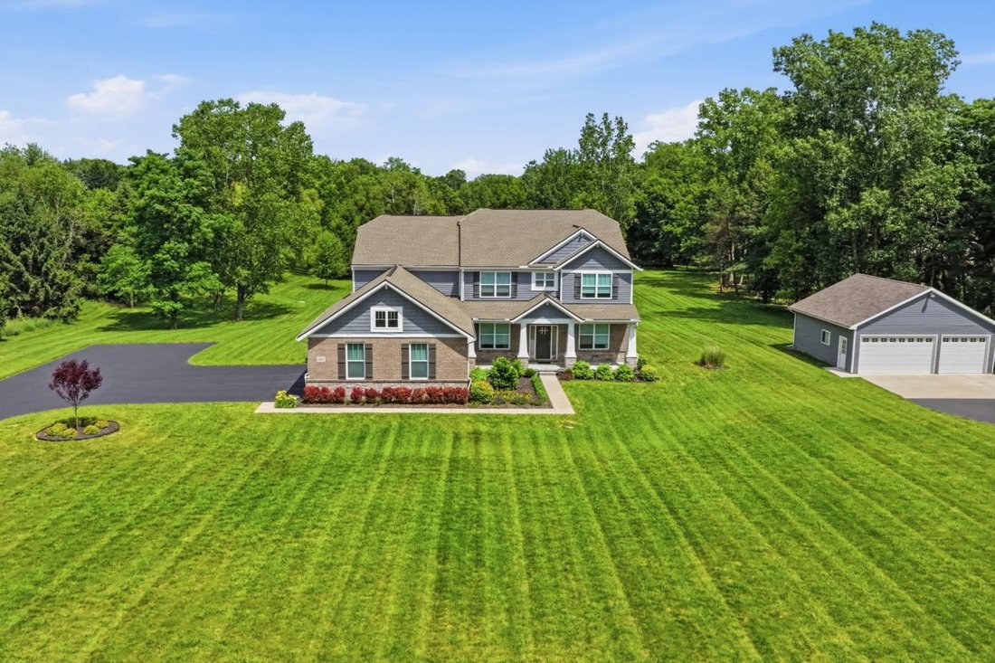 House in Brighton, Michigan, United States 1 - 19092587