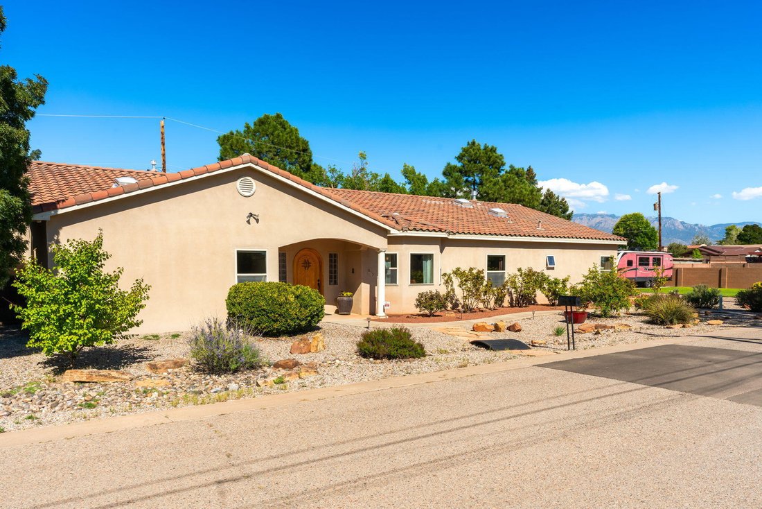 Maison à Los Ranchos de Albuquerque, Nouveau-Mexique, États-Unis 2 - 19093352