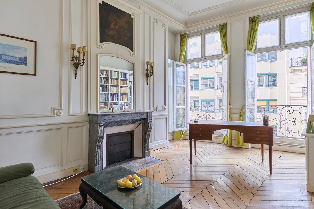 Apartment in Sorbonne, Paris 5e Arrondissement, Paris 5 - 19092554