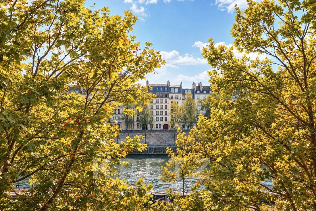 Apartment in Paris 4e Arrondissement, Paris, France 1 - 19092805