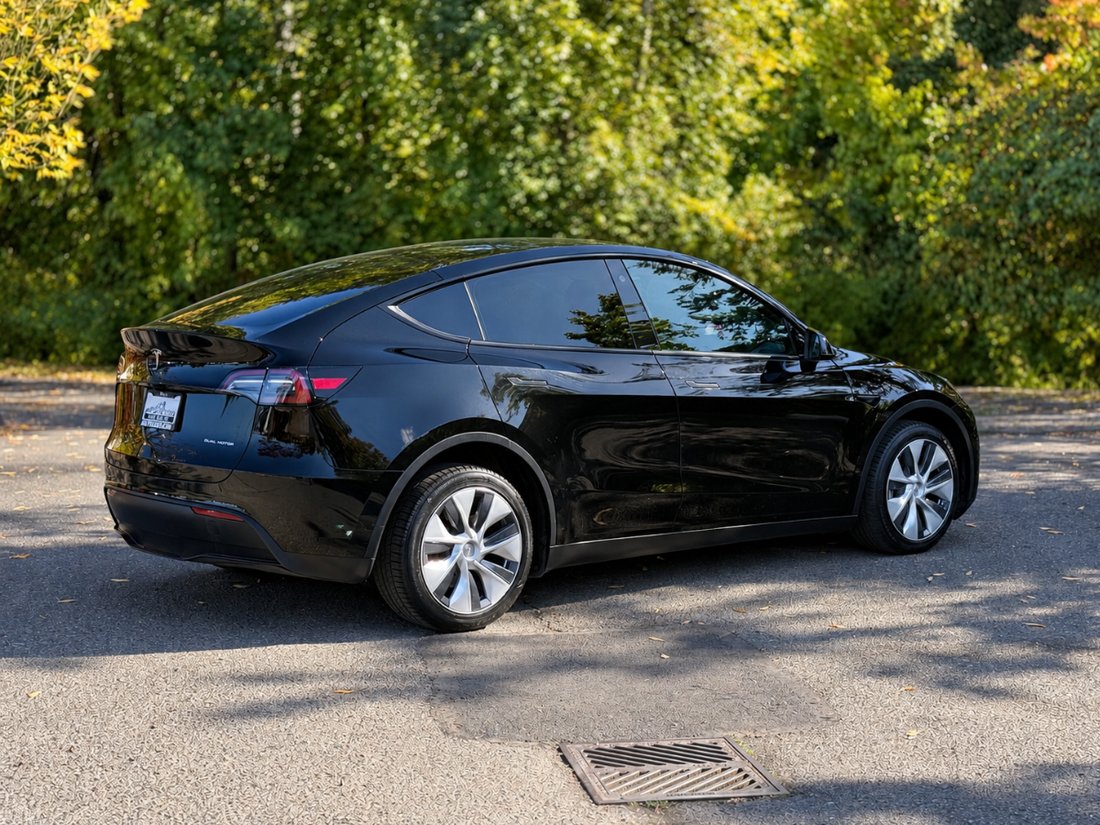 Suv in Kent, WA, United States 3 - 19092627