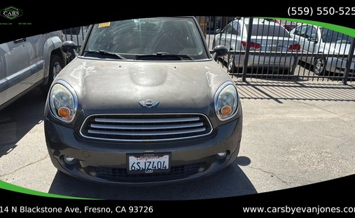 2011 MINI Countryman Cooper Hatchback 4D in Fresno, CA, United States 1