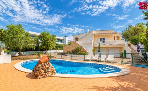 Villa in Ferragudo, Algarve, Portugal 1