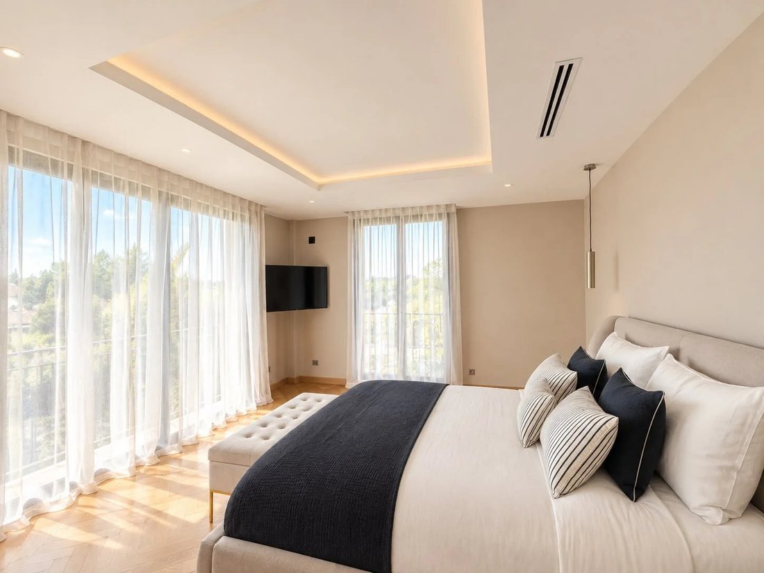 Villa en Mougins, Provenza-Alpes-Costa Azul, Francia 4 - 19092559