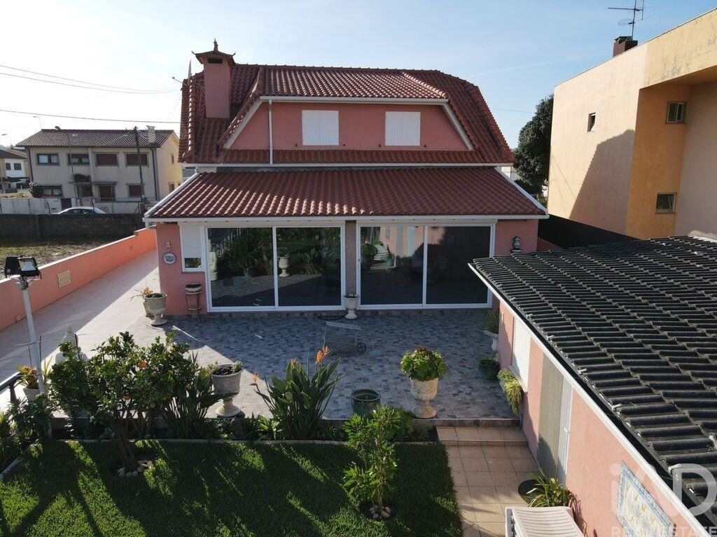 Maison de ville à Aver-o-Mar, Amorim e Terroso, District de Porto, Portugal 1 - 19093256