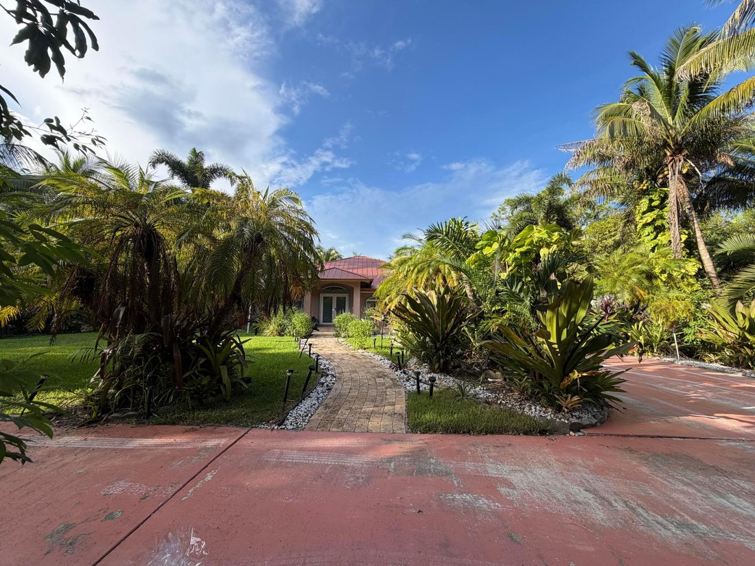 Maison à West Palm Beach, Floride, États-Unis 2 - 19093362