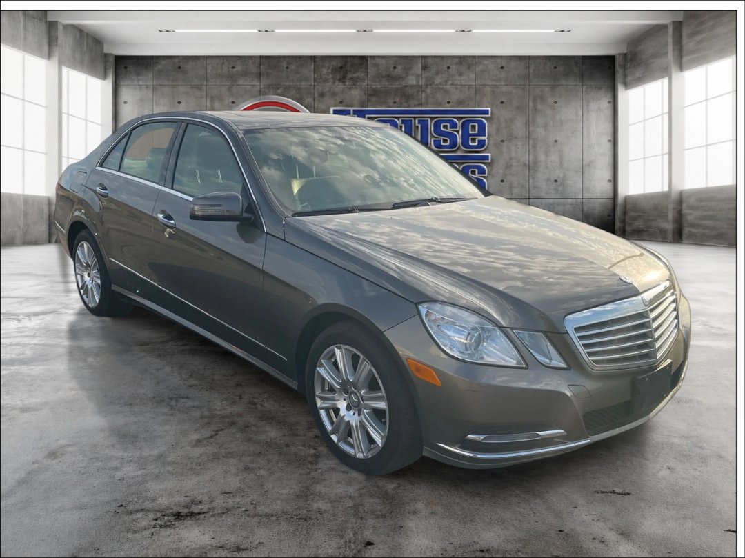 Sedan in Elk River, MN, United States 3 - 19092630