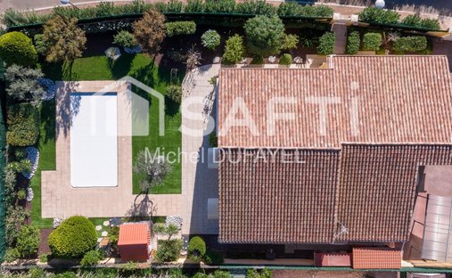 Casa en Exteriores, Fréjus, Francia 1