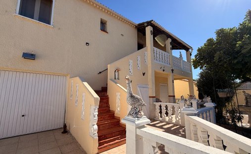 Maison à Marignane, Provence-Alpes-Côte d'Azur, France 1
